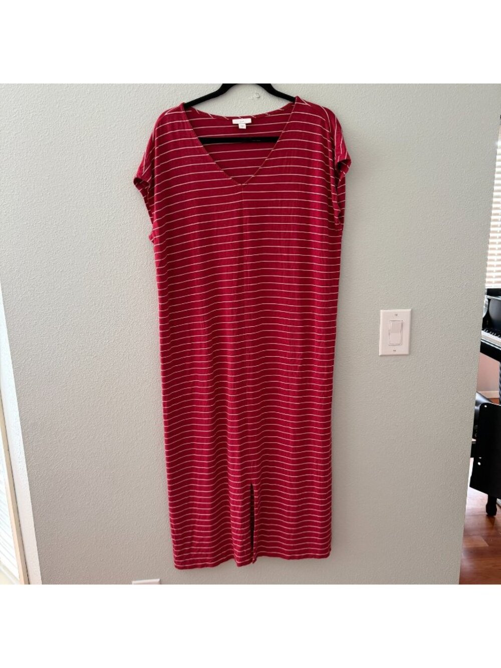 J Jill Red Striped Maxi Dress Womens MEDIUM Stretch Knit V Neck